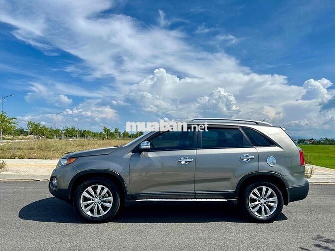Kia Sorento 2011 dkld 7/2014 số sàn 12 vạn