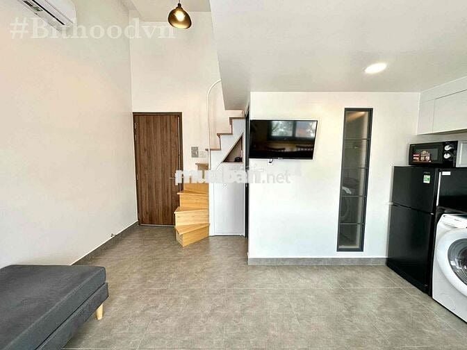 CHO THUÊ DUPLEX BAN CÔNG GIÁ RẺ NGAY ĐẠI HỌC HUTECH - ĐH UEF