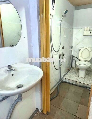 Cho thuê nhà Hưng Phú, gần Luu Quý Kỳ, Q8  có nội thất 4x7,5m thông