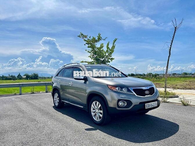 Kia Sorento 2011 dkld 7/2014 số sàn 12 vạn