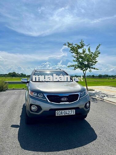 Kia Sorento 2011 dkld 7/2014 số sàn 12 vạn