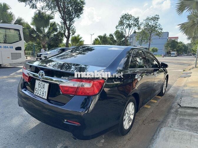 Toyota Camry 2.0E 2013 Đen 89.000 Km