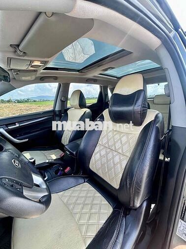 Kia Sorento 2011 dkld 7/2014 số sàn 12 vạn