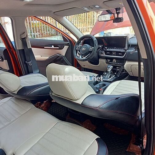 Kia seltos premium 1 4 tupo 3/2021 tự động cọp