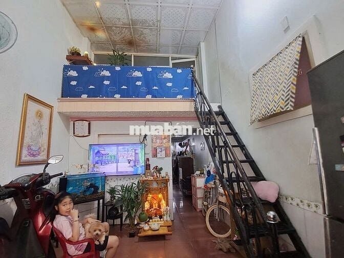 HÁNG HIẾM - TÔN ĐỨC THẮNG - 2.5 TỶ