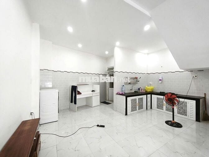 CHO THUÊ NHÀ 2 TÂNG MẶT TIỀN YÊN KHÊ ,2 PN 
