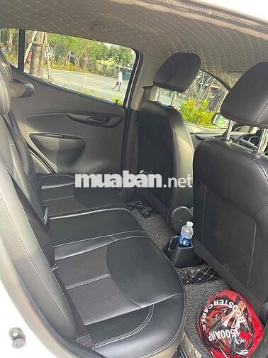 VinFast Fadil Base 2021 Trắng 40.000 KM
