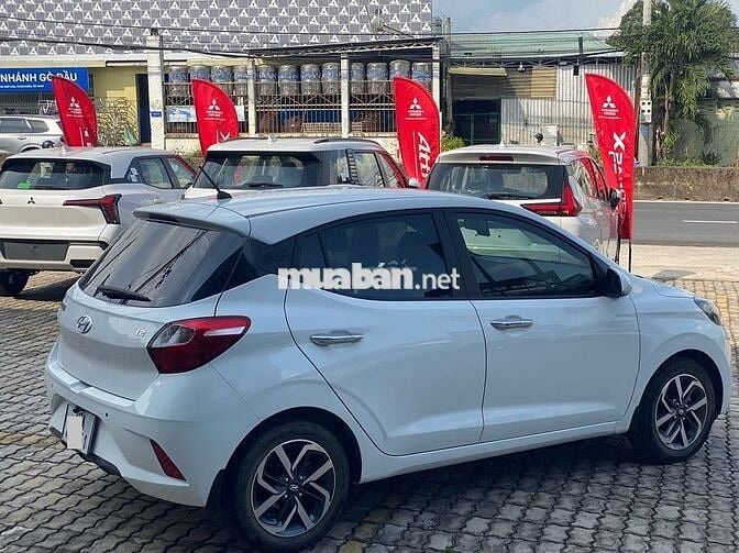 Hyundai I10 Hatchback 2022 Trắng Odo nhẹ 32.000KM