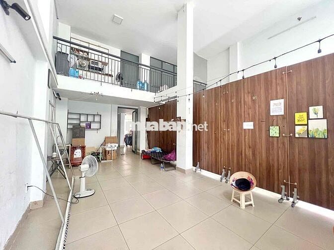 MẶT BẰNG TRỆT CHO THUÊ - CÓ PHÒNG Ở LẠI - KHU DÂN CƯ VĂN PHÒNG