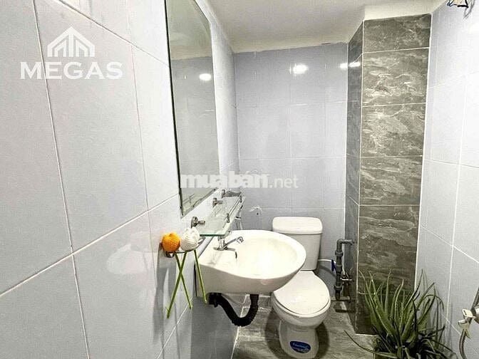 căn hộ Full Nội Thất Giá Rẻ Cửa Sổ Trời Ngay BX Chợ Lớn - Hồng Bàng