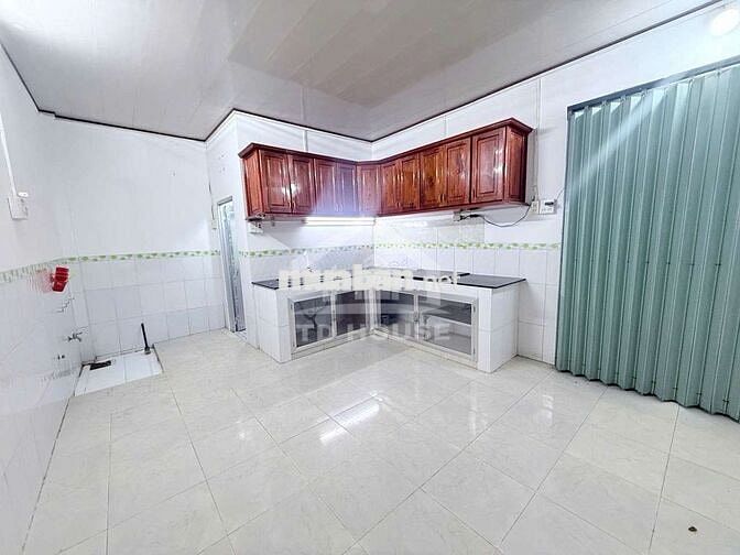 cho thuê nhà trệt lững 2pn lô ô tô 4m