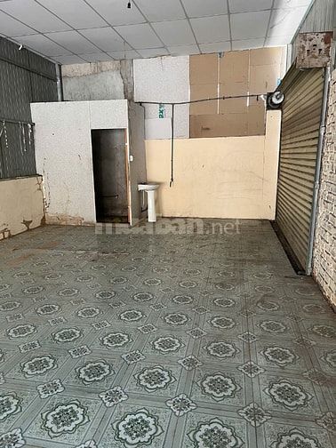 Cho thuê nhà kho, có thể ở hoặc chứa hàng ở Thuận Giao