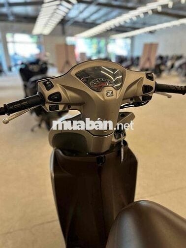 Honda Vision 2018 Bạc 15.000 km
