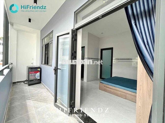 STUDIO BAN CÔNG CÁCH ĐH UEH 900M ĐẦY ĐỦ NỘI THẤT TẠI QUẬN 10