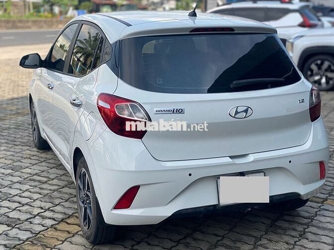 Hyundai I10 Hatchback 2022 Trắng Odo nhẹ 32.000KM