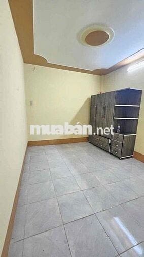 Nhà cho thuê 5tr/tháng  DT:5x14 (3pn 2wc)  Ấp 2 Đường Võ Văn Vân Vĩnh