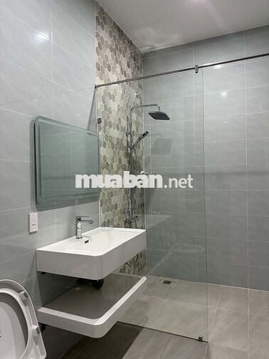 Cho thuê nhà 5 tầng, 5PN đường HẢI HỒ, Hải Châu_ Giá 27tr còn bớt