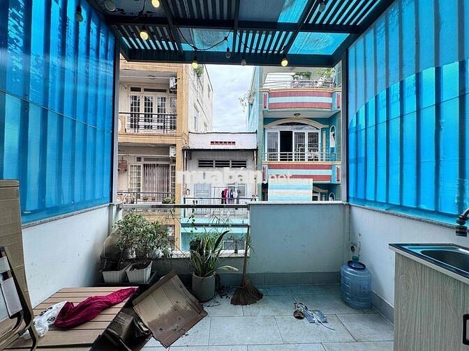 Cho Thuê 1PN Ngăn Bếp Balcon Siêu Rộng 30m2 Ngay Lê Văn Sỹ Quận 3