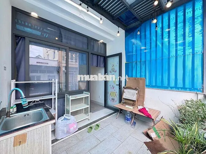 Cho Thuê 1PN Ngăn Bếp Balcon Siêu Rộng 30m2 Ngay Lê Văn Sỹ Quận 3