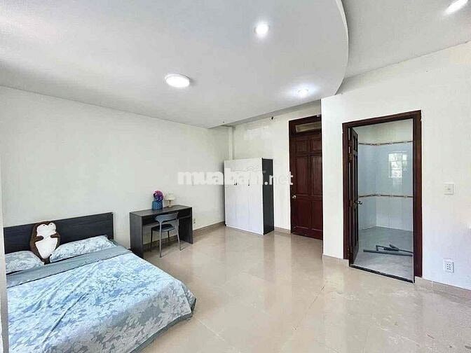 STUDIO BAN CÔNG 35m2 FULL NỘI THẤT MỚI TINH NGAY Q.3