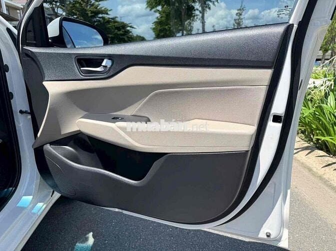 Hyundai Accent 2021 Số tự động Trắng 19000 km