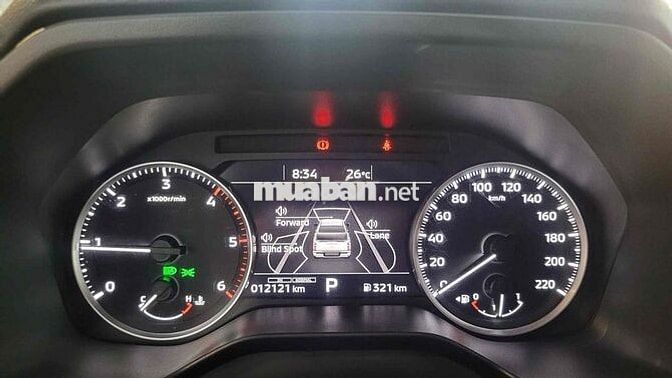 Mitsubishi Triton 2025 Trắng 12121 km