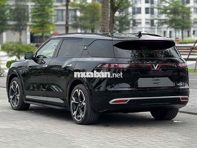 VF9 - Cam Kết Giá Tốt Ưu Đãi Cao, Duyệt Vay Dễ