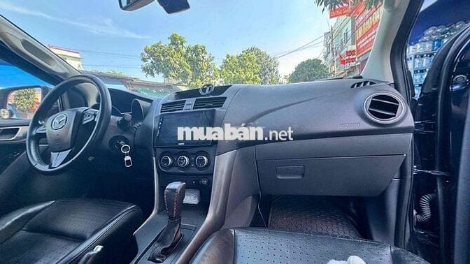 Mazda BT50 2017 Xanh Tự động 5 chỗ