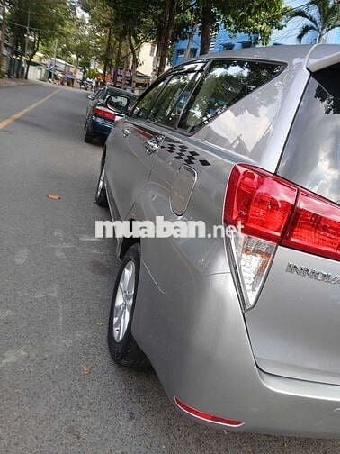 Toyota Innova 2016E số sàn , xe gđ cần bán gấp