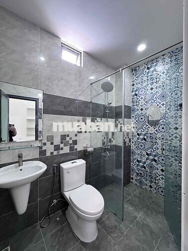 Cho Thuê 1PN Ngăn Bếp Balcon Siêu Rộng 30m2 Ngay Lê Văn Sỹ Quận 3