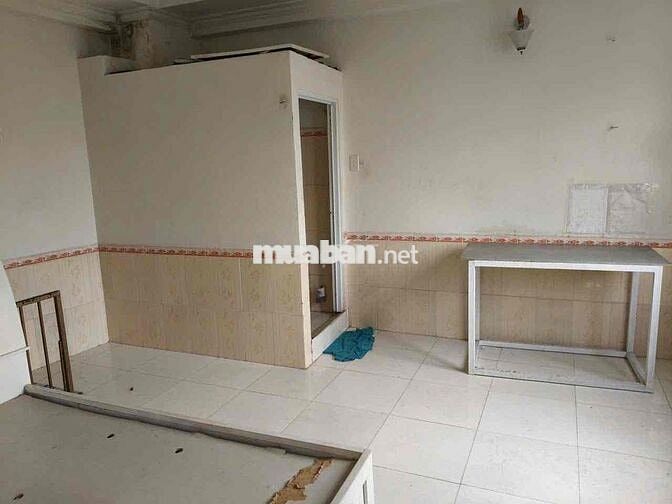 bán nhà mặt tiền hẻm 391 Huỳnh Tấn Phát 5 tầng 8 phòng