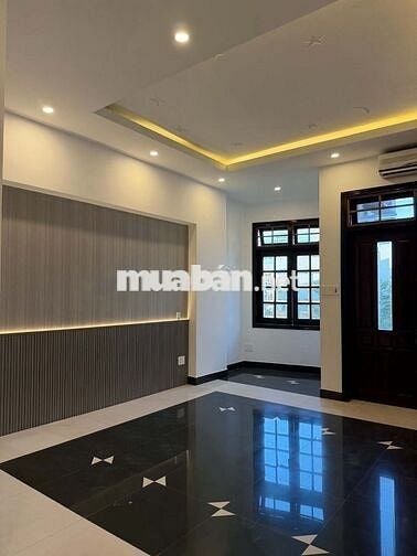 Cho thuê nhà 5 tầng, 5PN đường HẢI HỒ, Hải Châu_ Giá 27tr còn bớt