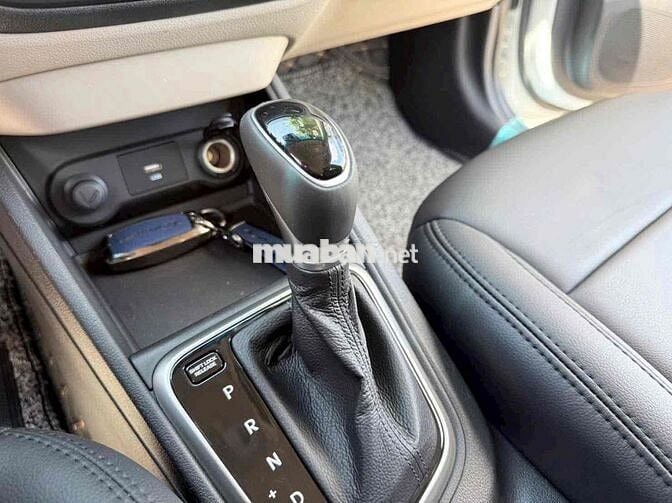 Hyundai Accent 2021 Số tự động Trắng 19000 km