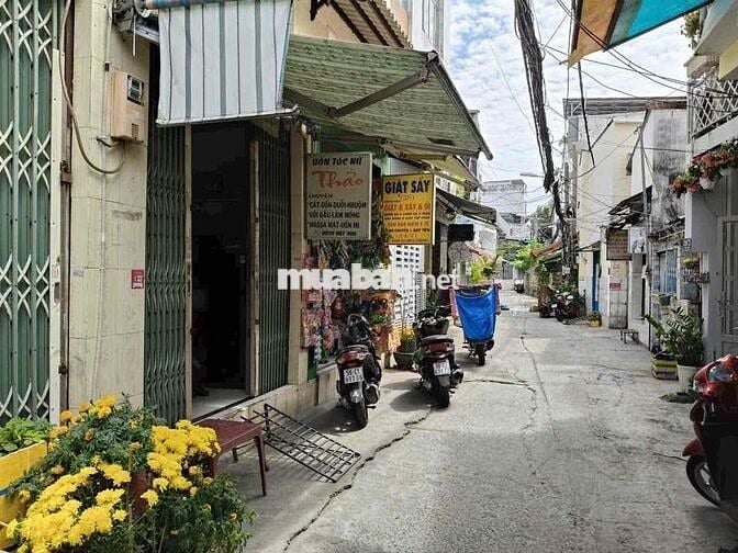 bán nhà mặt tiền hẻm 391 Huỳnh Tấn Phát 5 tầng 8 phòng