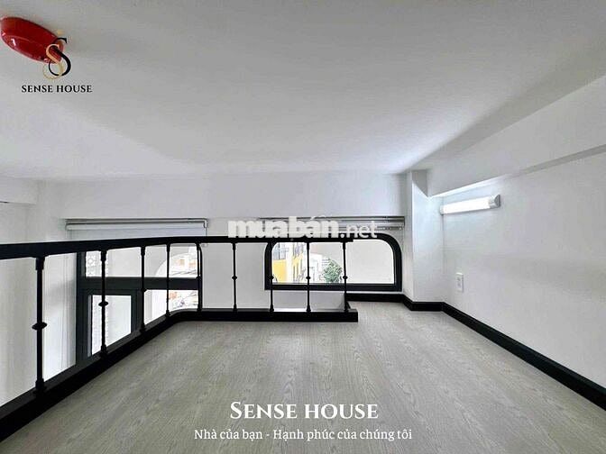 Duplex ban công - full nội thất - nhà mới