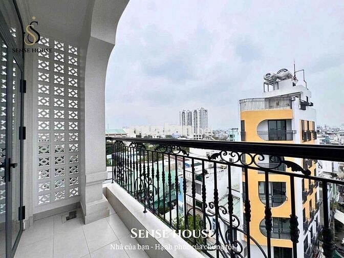 Duplex ban công - full nội thất - nhà mới