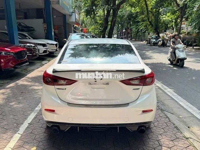 Mazda Mazda 3 1.5AT 2016 Trắng 85000 km