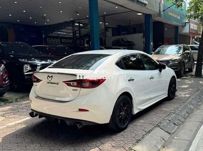 Mazda Mazda 3 1.5AT 2016 Trắng 85000 km