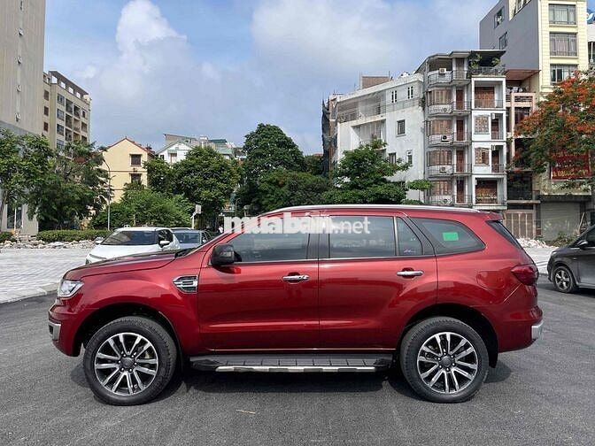 Ford Everest Titanium 4x2 2019 Đỏ 100000 km