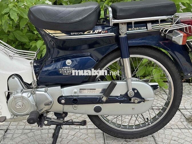 Super Cub 50cc 2019 Xanh trắng
