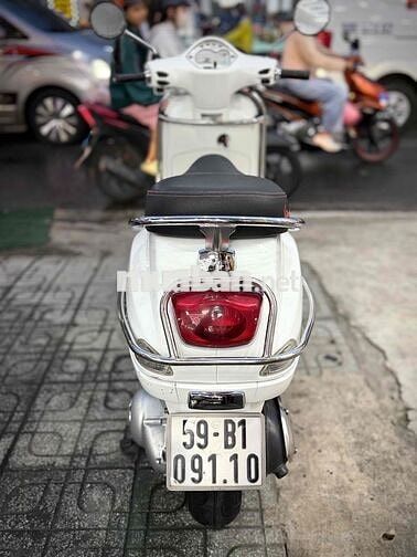 Piaggio Vespa LX 125 2011 Trắng
