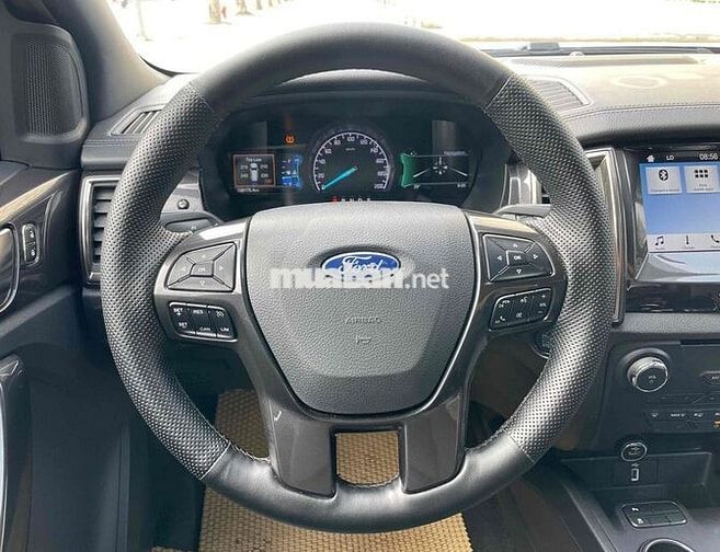 Ford Everest Titanium 4x2 2019 Đỏ 100000 km