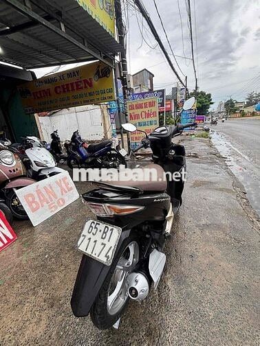 Yamaha Luvias FI Đen, Vàng đồng