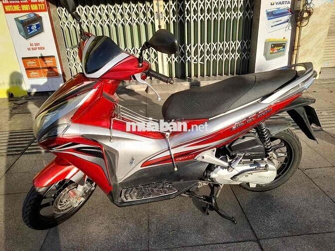 Honda Air Blade FI 2011 thành phố
