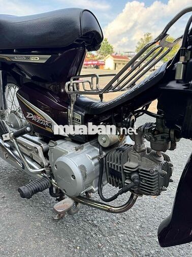 Honda Super Dream Nâu Xăng