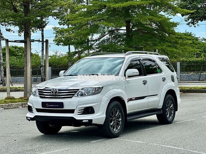 Toyota Fortuner 2016