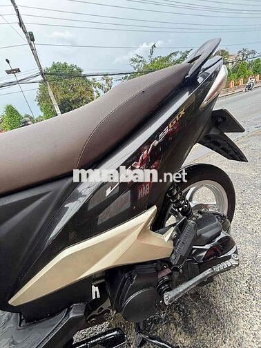 Yamaha Luvias FI Đen, Vàng đồng