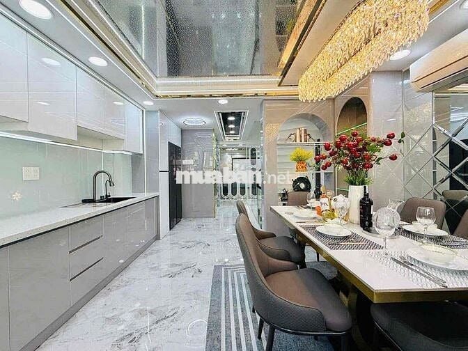 Cho thuê nhà nguyên căn  nhà mới 100% dt 72 m trệt 4,5 lầu giá 30 tr /