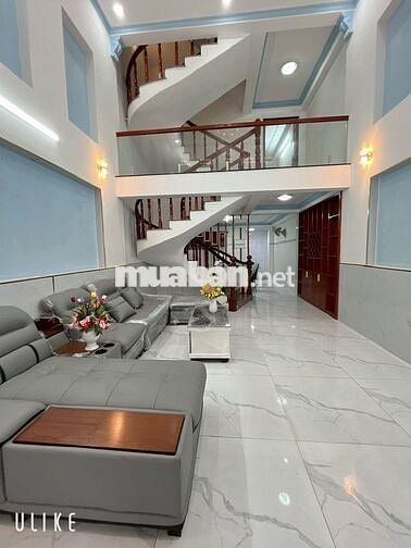 BÁN NHÀ 4 TẦNG- 68m2- HXH - GÓC TÔ KÝ - NGUYỄN ẢNH THỦ - Q12-  5,5 TỶ.