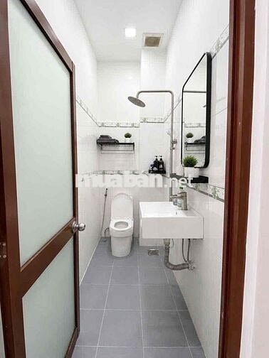 Nhà ngon, hẻm xe tải, giá tốt ☺️